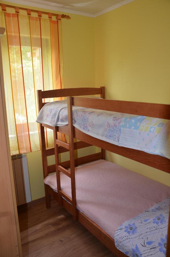 Villa Fragola - Holiday House With Large Garden Tinjan Luaran gambar