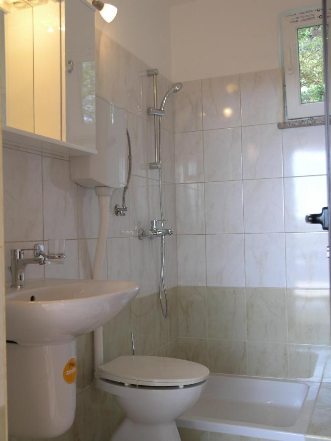 Villa Fragola - Holiday House With Large Garden Tinjan Luaran gambar